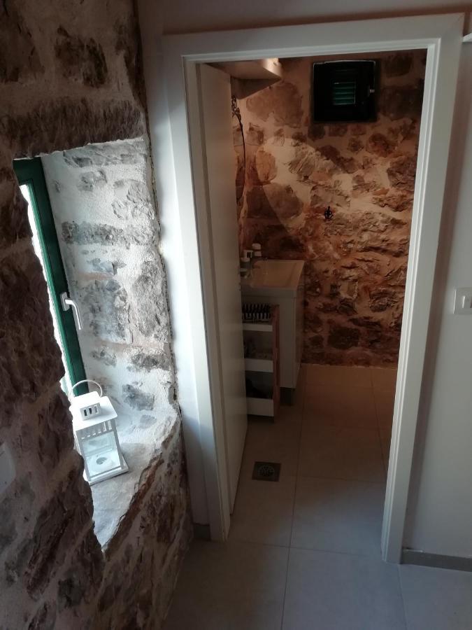 Krka Waterfalls Stonehouse Roko Lozovac Exterior foto